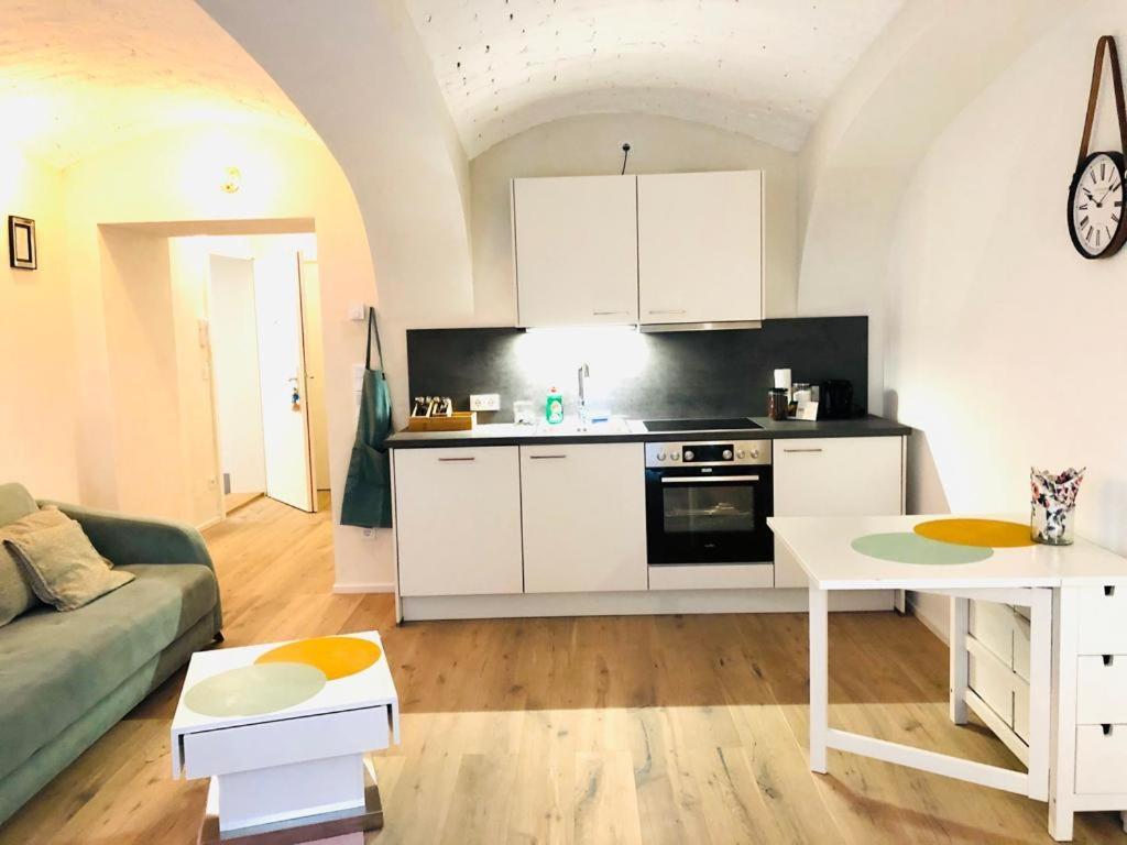 Atelier - With Garden Apartment *